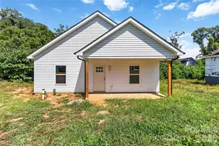 615 Smith St, Shelby, NC 28150 - Photo 1