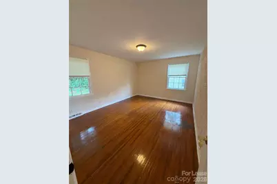 137 Sleepy Hollow Road, Charlotte, NC 28217 - Photo 12
