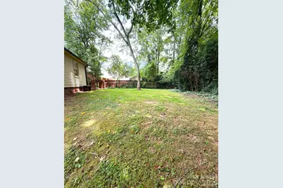 137 Sleepy Hollow Road, Charlotte, NC 28217 - Photo 16