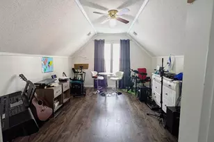9026 Shenington Pl, Charlotte, NC 28216 - Photo 8