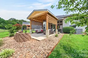 2044 Middleton Farm Dr, Belmont, NC 28012 - Photo 40