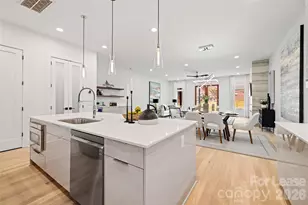 4705 Walden Ct, Charlotte, NC 28210 - Photo 10