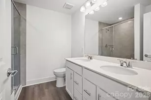 1009 Revival Row, Charlotte, NC 28208 - Photo 22
