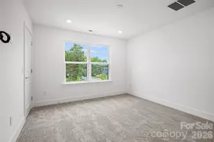 1009 Revival Row, Charlotte, NC 28208 - Photo 20