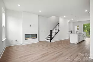 1009 Revival Row, Charlotte, NC 28208 - Photo 18