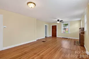 29 Mildred Ave, Asheville, NC 28806 - Photo 8