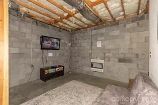 1191 Scenic Vista Dr, Nebo, NC 28761 - Photo 14