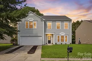 12821 Silvaire Farm Rd, Charlotte, NC 28278 - Photo 1