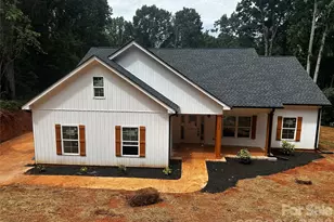 1694 Parsonage Ln, Newton, NC 28658 - Photo 1