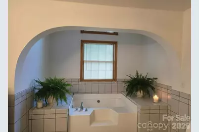 225 White Oak Road, Burnsville, NC 28714 - Photo 12