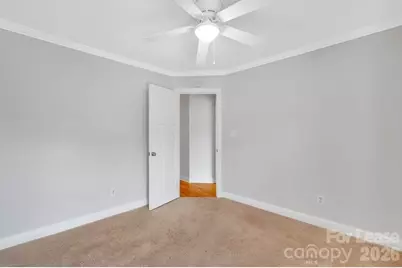 1210 Mendenhall Court, Charlotte, NC 28211 - Photo 34