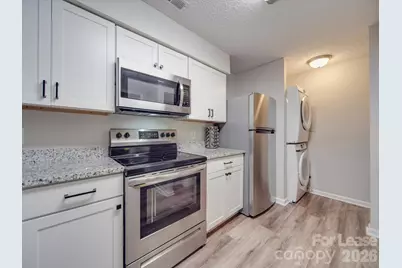 1052 Churchill Downs Court #I, Charlotte, NC 28211 - Photo 4