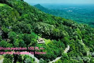 370 Mountain Side Dr, Columbus, NC 28722 - Photo 2