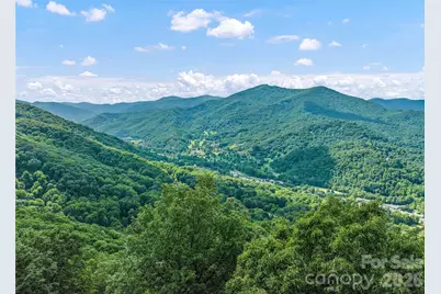 582 Tsalagi Trail, Maggie Valley, NC 28751 - Photo 8