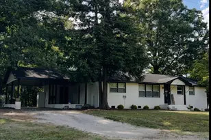 114 Chaney St, Wingate, NC 28174 - Photo 1