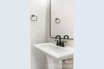 428 Woodvale Place, Charlotte, NC 28208 - Photo 4