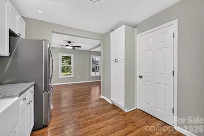620 10th Street Boulevard NW, Hickory, NC 28601 - Photo 12