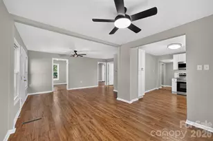620 10th St Blvd NW, Hickory, NC 28601 - Photo 6