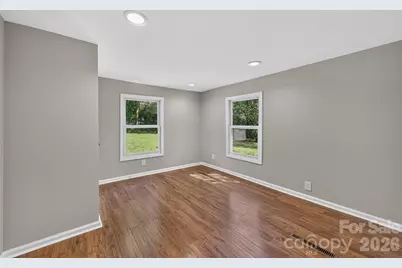 620 10th Street Boulevard NW, Hickory, NC 28601 - Photo 28