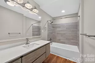 620 10th St Blvd NW, Hickory, NC 28601 - Photo 24