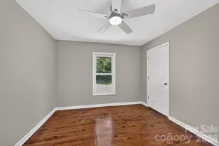 620 10th St Blvd NW, Hickory, NC 28601 - Photo 22