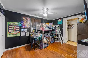 208 Shuping St, Morganton, NC 28655 - Photo 8