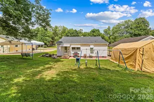 208 Shuping St, Morganton, NC 28655 - Photo 16