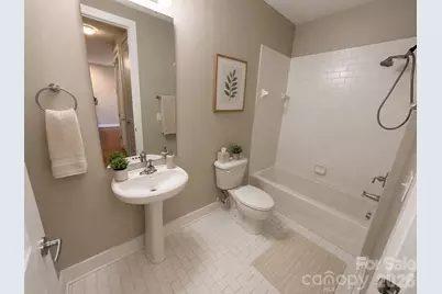 1101 W 1st Street #409, Charlotte, NC 28202 - Photo 2