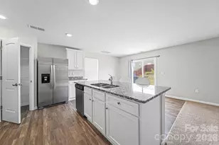 282 Aubrey Woods Dr, Kings Mountain, NC 28086 - Photo 10
