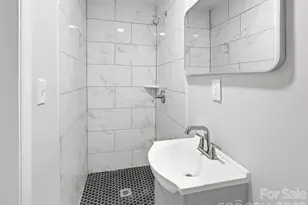 1420 Rollingwood Dr, Charlotte, NC 28217 - Photo 12
