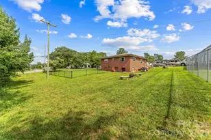 691 Central St, Hudson, NC 28638 - Photo 20