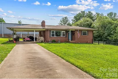 691 Central Street, Hudson, NC 28638 - Photo 2