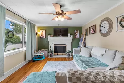 691 Central Street, Hudson, NC 28638 - Photo 4
