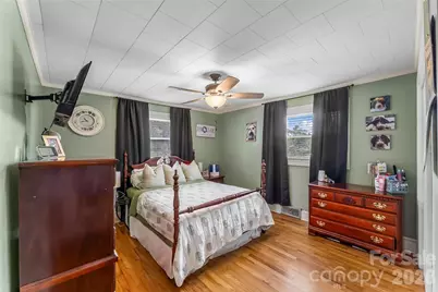 691 Central Street, Hudson, NC 28638 - Photo 10