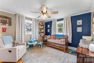 691 Central St, Hudson, NC 28638 - Photo 12