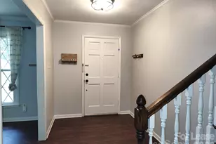 5812 Donegal Dr, Charlotte, NC 28212 - Photo 2