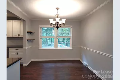 5812 Donegal Drive, Charlotte, NC 28212 - Photo 6