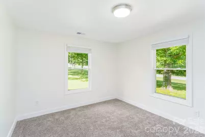 2136 W Nc 150 Highway, Lincolnton, NC 28092 - Photo 20