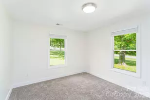 2136 W Nc 150 Hwy, Lincolnton, NC 28092 - Photo 20