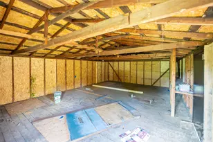 2136 W Nc 150 Hwy, Lincolnton, NC 28092 - Photo 28