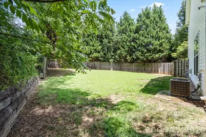 9025 Davis Crossing Court, Charlotte, NC 28269 - Photo 24