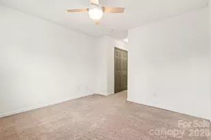 10030 Pergola View Ct, Charlotte, NC 28213 - Photo 16