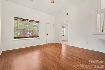 10030 Pergola View Court, Charlotte, NC 28213 - Photo 4