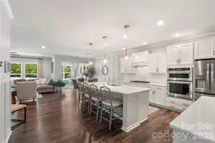 8543 McCullough Club Dr, Fort Mill, SC 29715 - Photo 10