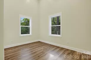 1008 Bell Mountain Rd, Zirconia, NC 28790 - Photo 18