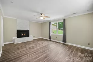 519 Raintree Dr, Matthews, NC 28104 - Photo 32