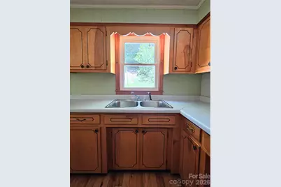 2838 Seven Mile Ridge Road, Burnsville, NC 28714 - Photo 12