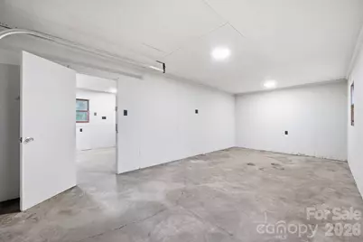 1453 Grovewood Drive, Charlotte, NC 28208 - Photo 26