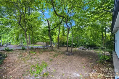 1453 Grovewood Drive, Charlotte, NC 28208 - Photo 28