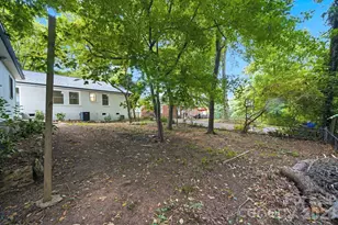1453 Grovewood Dr, Charlotte, NC 28208 - Photo 28